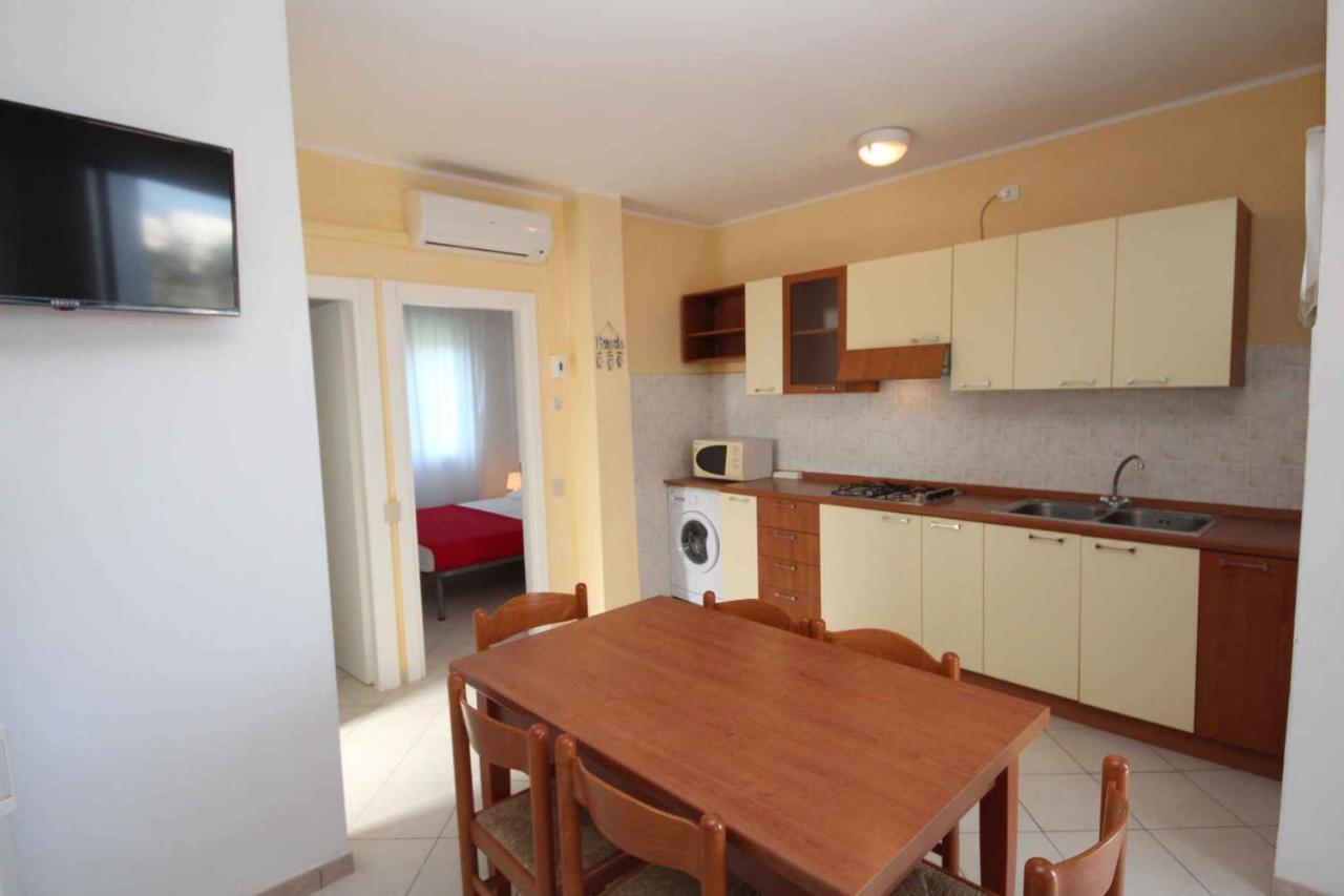 Apartment In Rosolina Mare 24855 Екстериор снимка