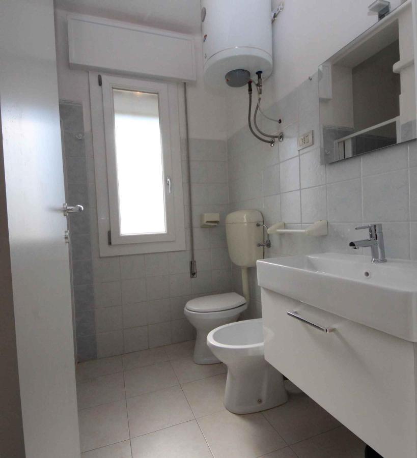 Apartment In Rosolina Mare 24855 Екстериор снимка
